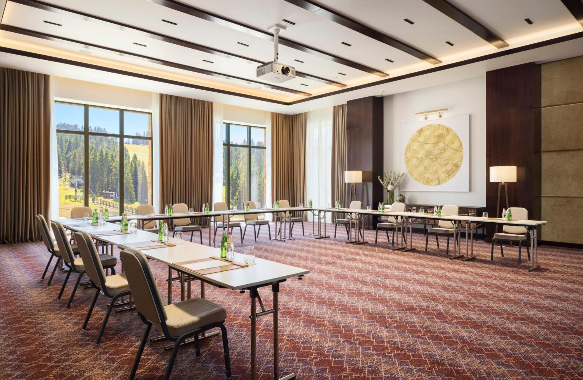 Viceroy Kopaonik Serbia 외부 사진 Meeting room