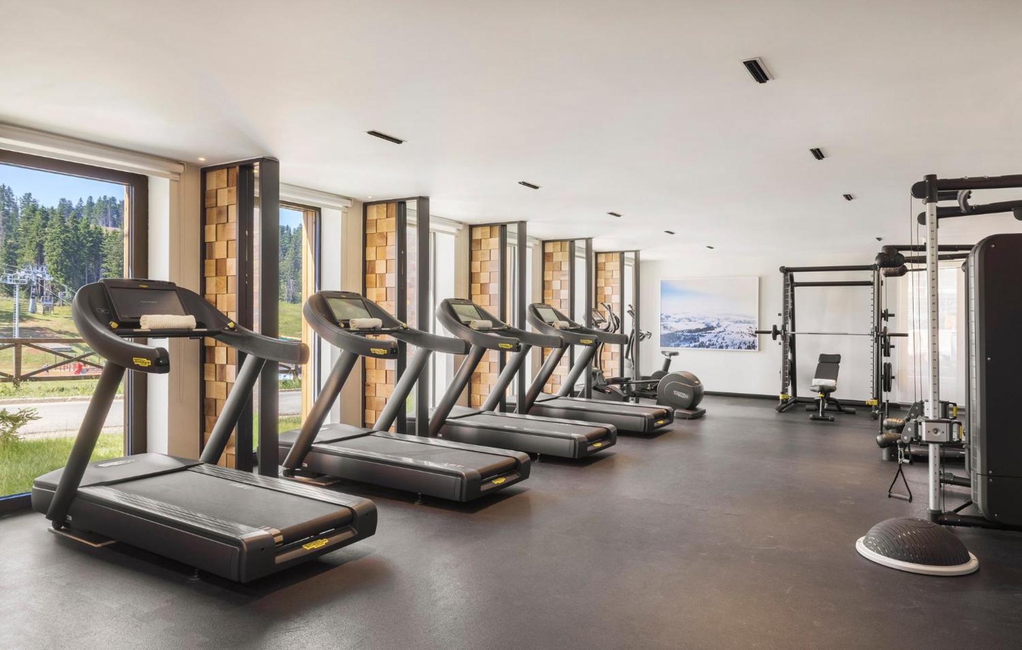 Viceroy Kopaonik Serbia 외부 사진 The gym at the hotel