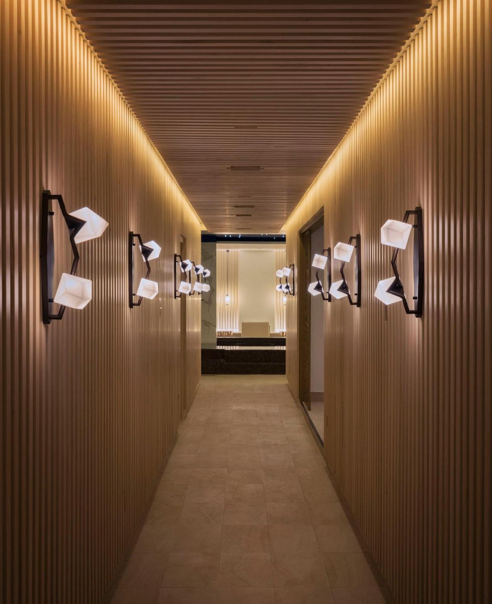 Viceroy Kopaonik Serbia 외부 사진 The Spa at The Connaught, London